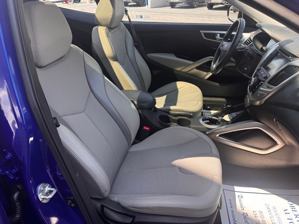 2012 Hyundai VELOSTER Base W/Gray