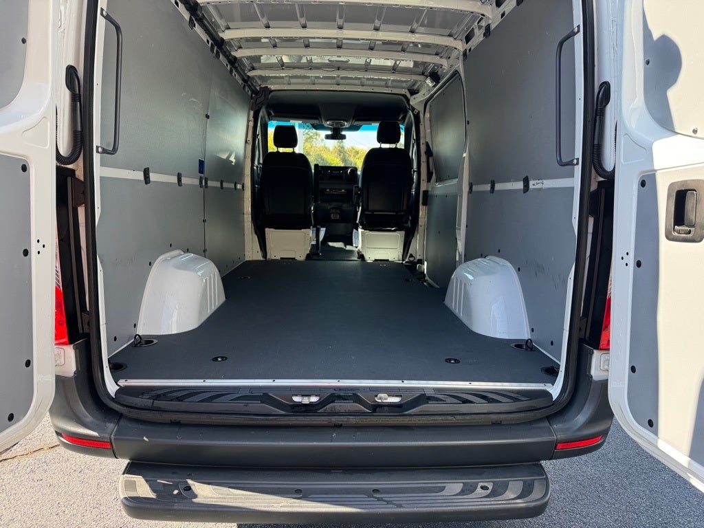 2021 Mercedes-Benz Sprinter 1500 Cargo Van 144 in. WB