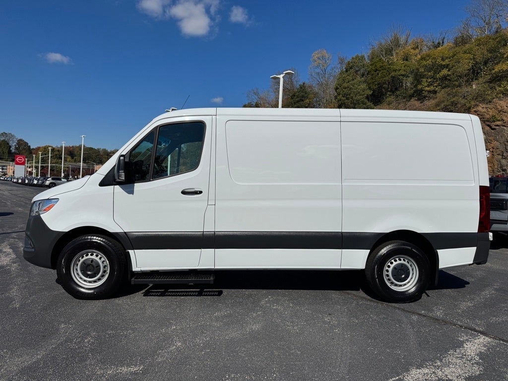 2021 Mercedes-Benz Sprinter 1500 Cargo Van 144 in. WB