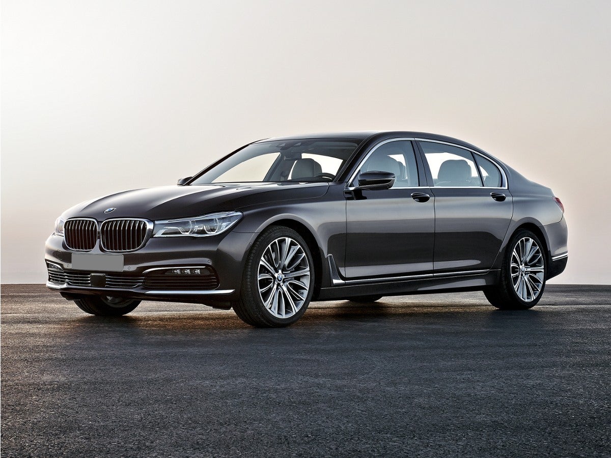 2018 BMW 7 Series 740i