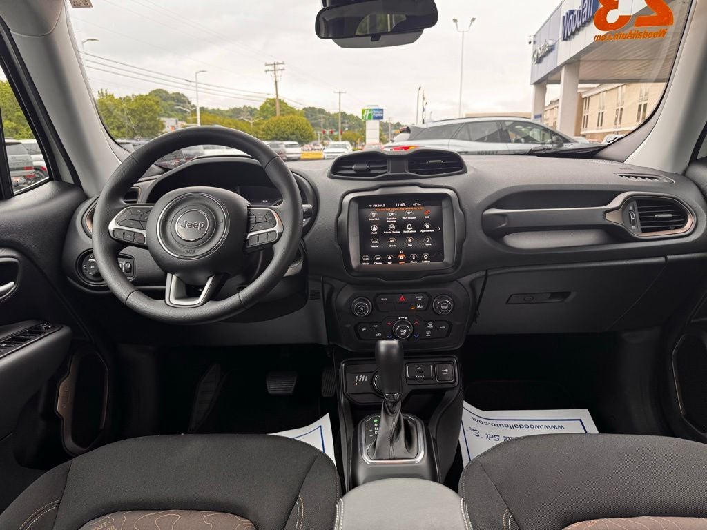 2023 Jeep Renegade Upland - Photo 12