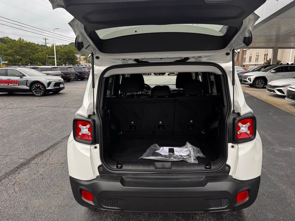 2023 Jeep Renegade Upland - Photo 9